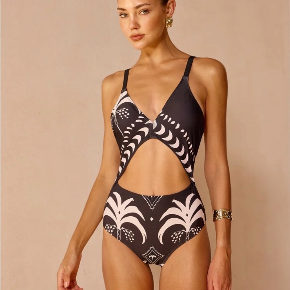 Commense Cutout Palm Tree Print One Piece